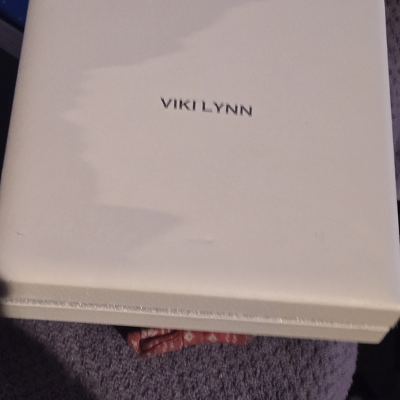 Viki Lynn Fresh Water Pearl Necklace With Sterling Silver Heart Pearl Clasp - Picture 2 of 3